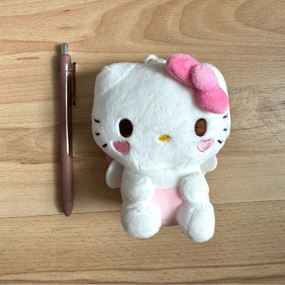 Hello kitty Sanrio angel plush keychain - Picture 4 of 4
